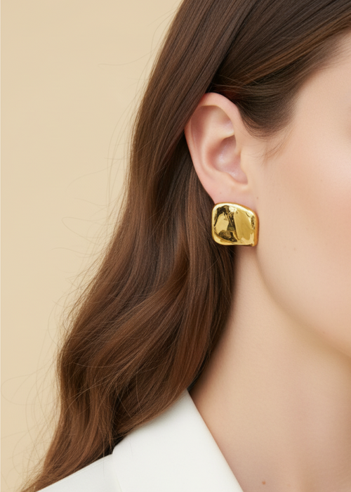 Maeve Studs