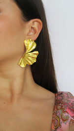 Golden Fan Earrings