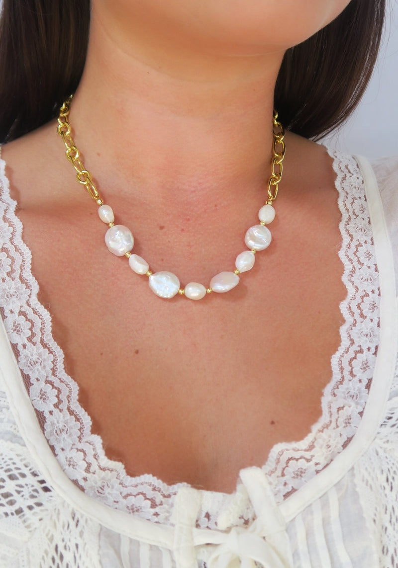Sea Pearl Gold Chain Necklace