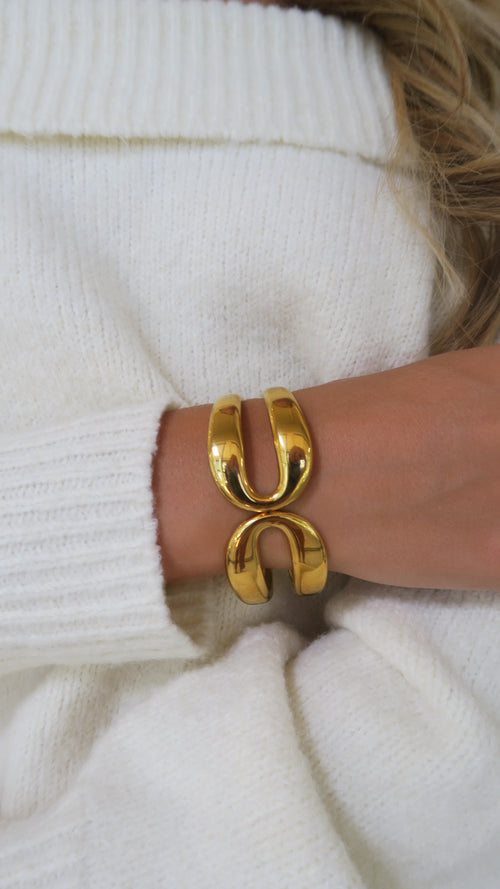 Cleo Cuff