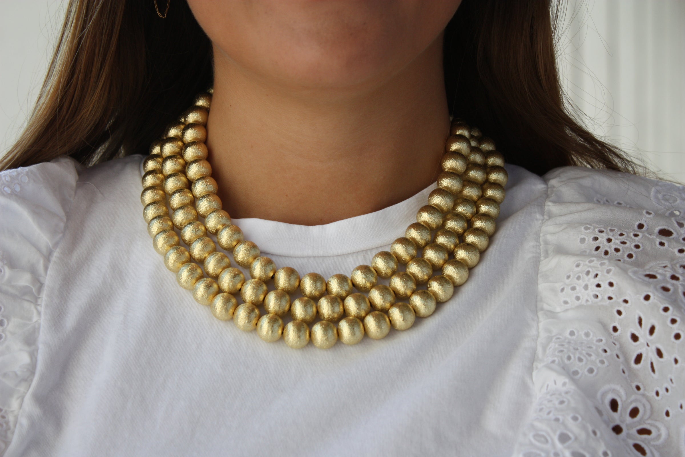 Metal bead necklace hot sale