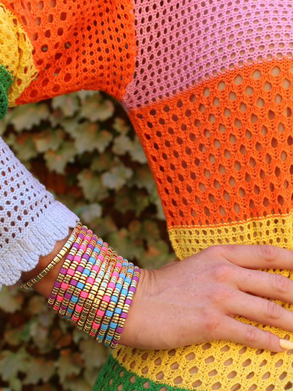 Necklaces, Bracelets, Earrings, Scarves, Clutches and More Accessory