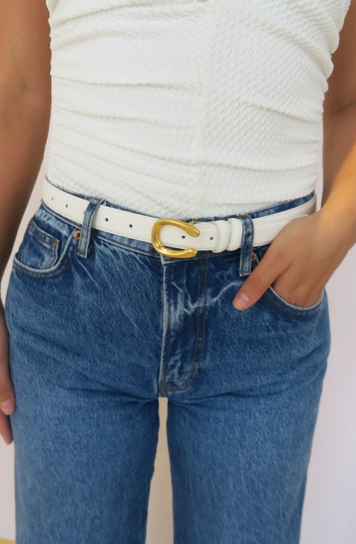 Small Horseshoe Belt - White
