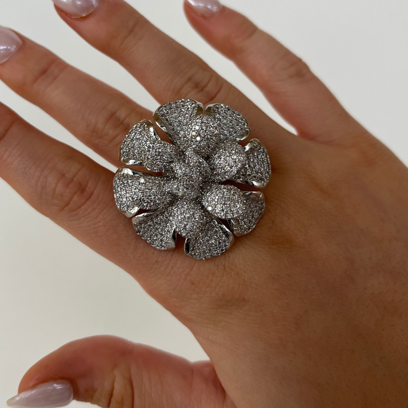 Blooming Pave Flower Ring - silver