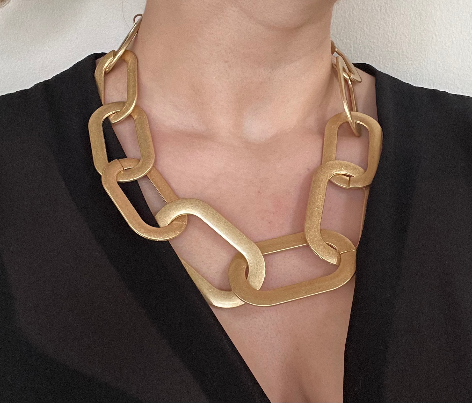 Vintage Christian Dior Fancy Link Heavy Gold Chain Necklace | Gadelles  Vintage