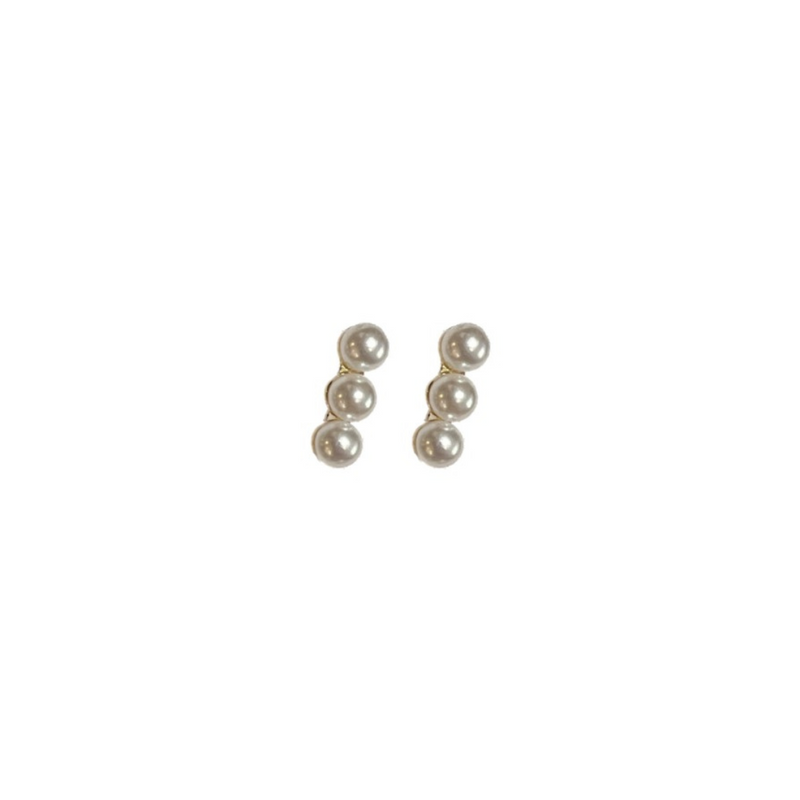 Triple Pearl Stud