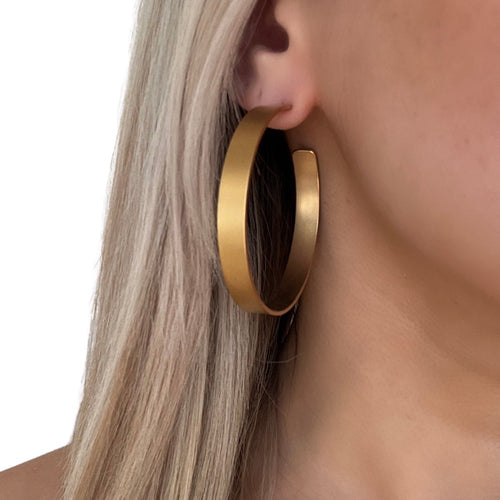 Clio Flat Hoops