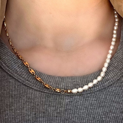 Chic Pearl Chain Necklace