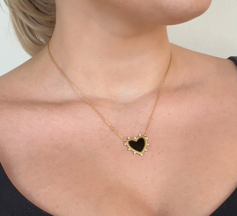 Black Heart Pendant Necklace