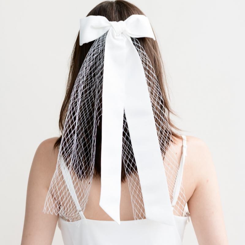 Day Dreamer Bow